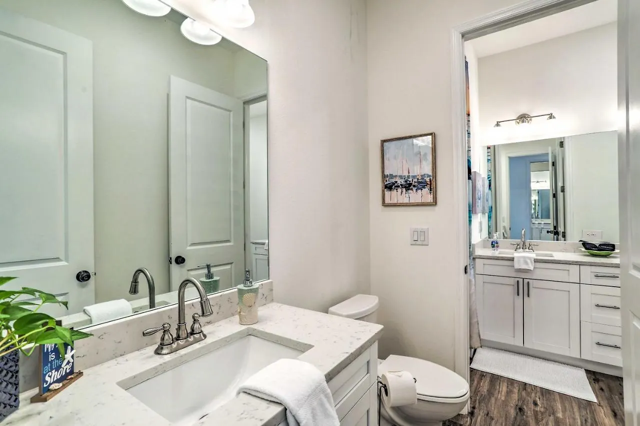 Tampa House With Patio, Near Downtown And Beaches! 0*,  United States